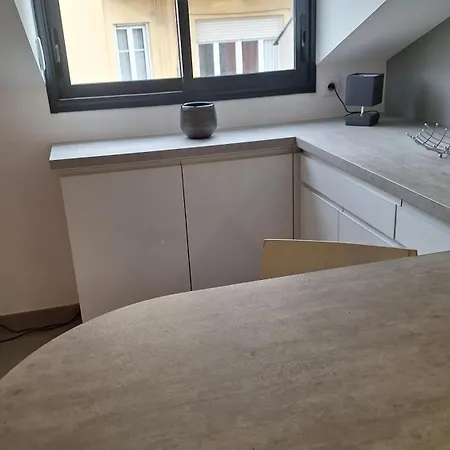 Apartment Beau 2 Pieces Rue D'antibes *