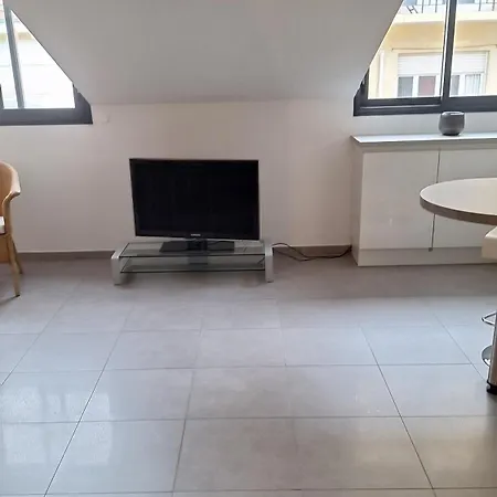 Beau 2 Pieces Rue D'antibes Apartment Cannes